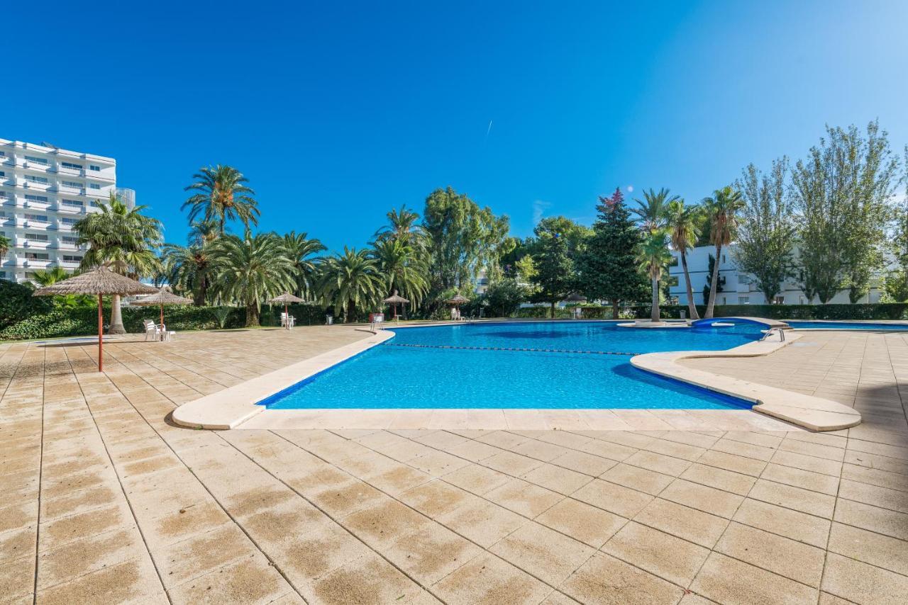 Bright With Views In The Siesta Building In Puerto Apartamento